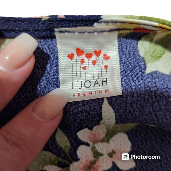 I Joah Premium Baby Doll Top Womens SZ Large Floral Ruffle V Neck Spring Bloom - Picture 5 of 6